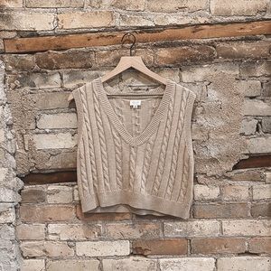 Cropped Sweater Vest